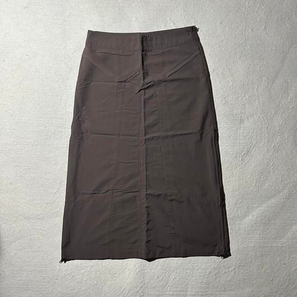 Royal Robbins Women's 4 Brown Nylon Midi Skirt with Side Zippers